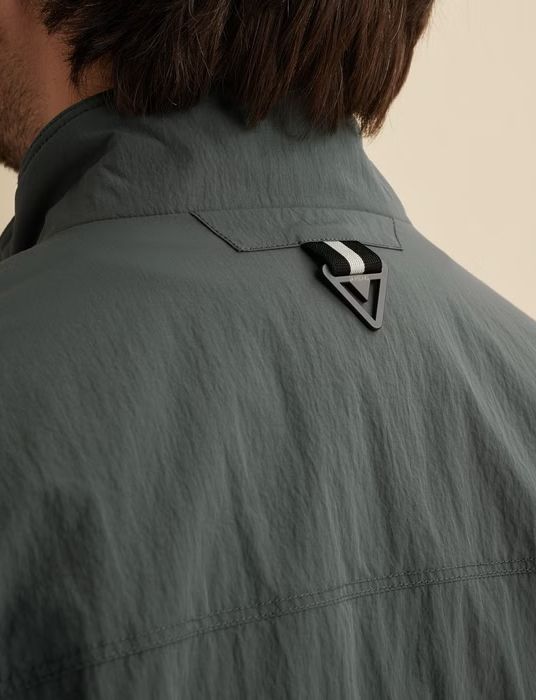 Tussenjas Vanguard groen borstzak normale fit