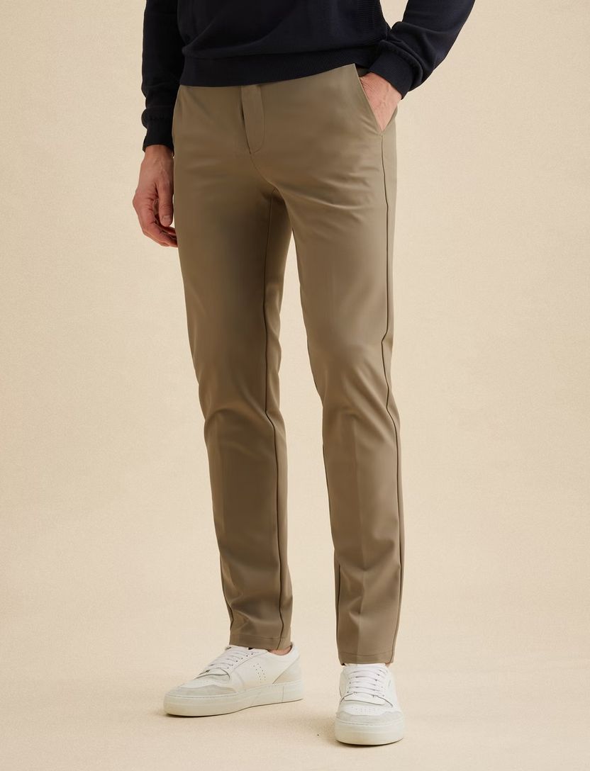 Chino Vanguard V12 khaki stretch