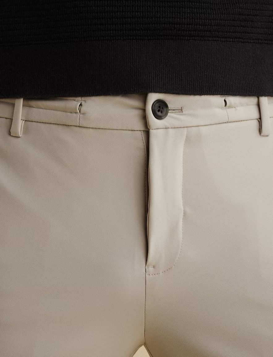 Vanguard V12 chino stretch beige