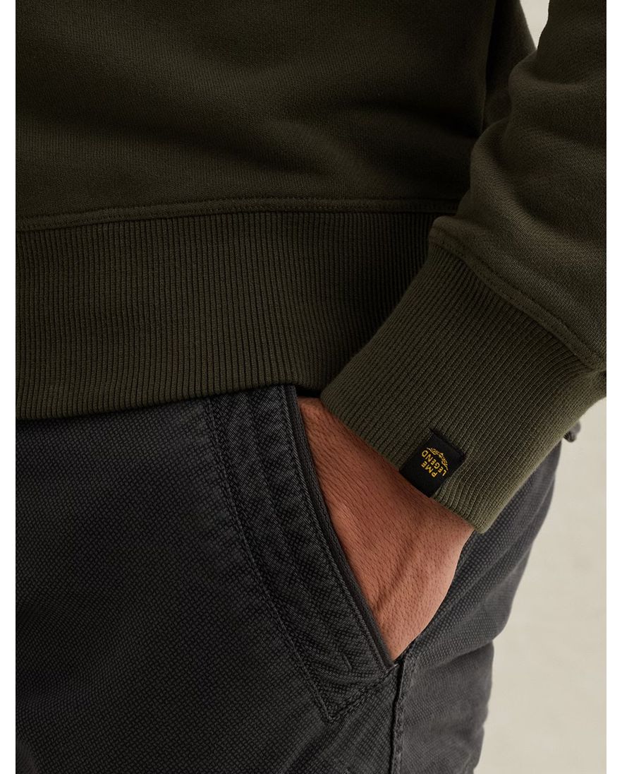 Donkergroene sweater PME Legend embleempjes