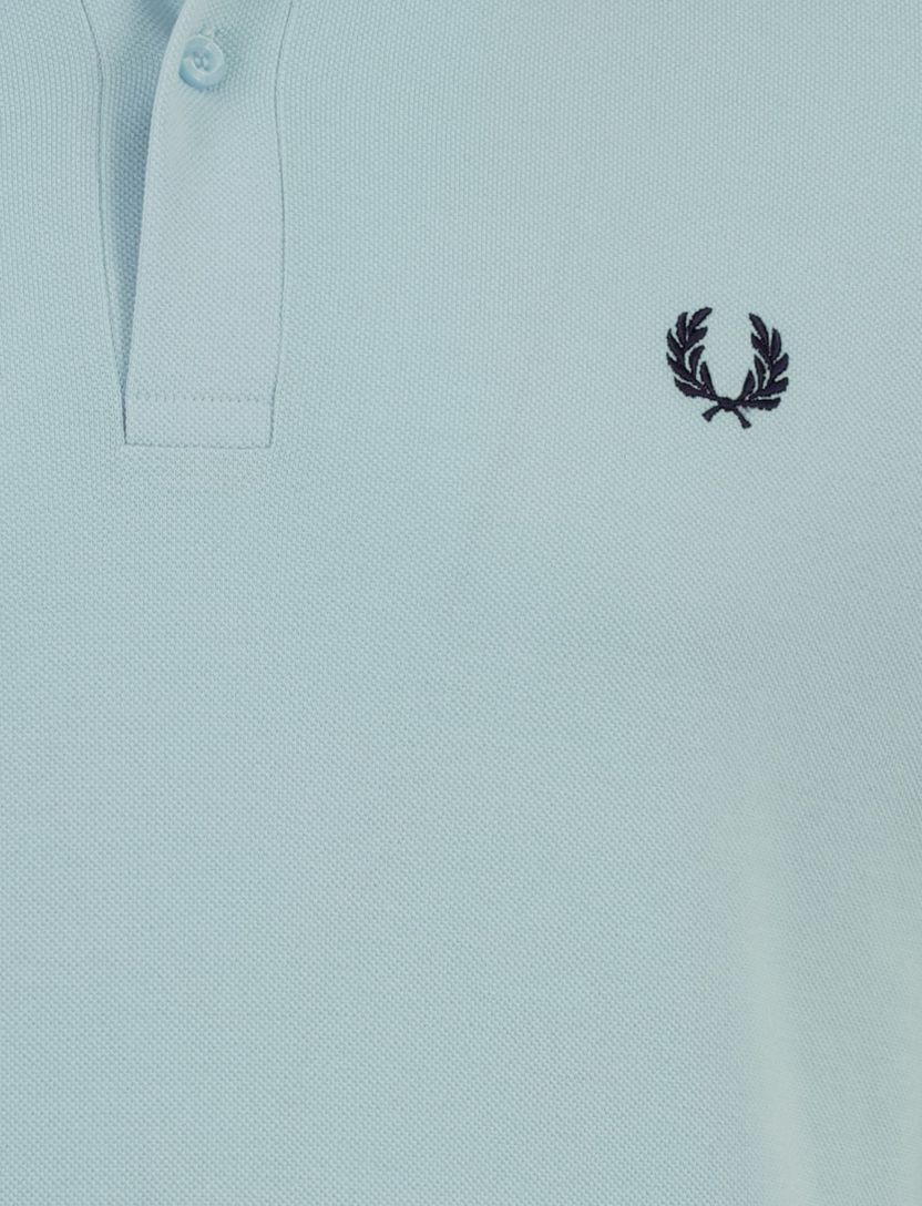 lichtblauw poloshirt Fred Perry normale fit 2-knoops katoen pique