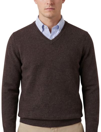 Alan Paine V-hals trui donkerbruin lamswol Alan Paine