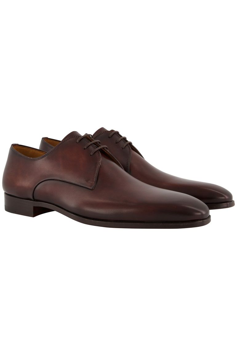 Magnanni veterschoenen bruin effen leer laag model