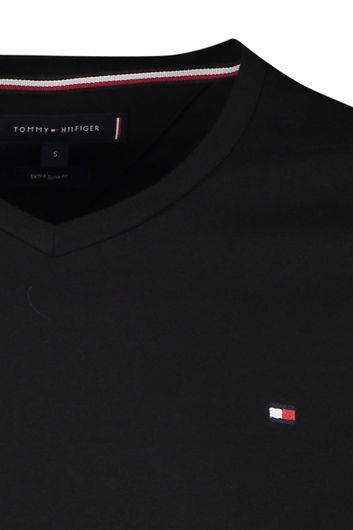 Tommy Hilfiger t-shirt extra slim fit zwart v-neck effen katoen